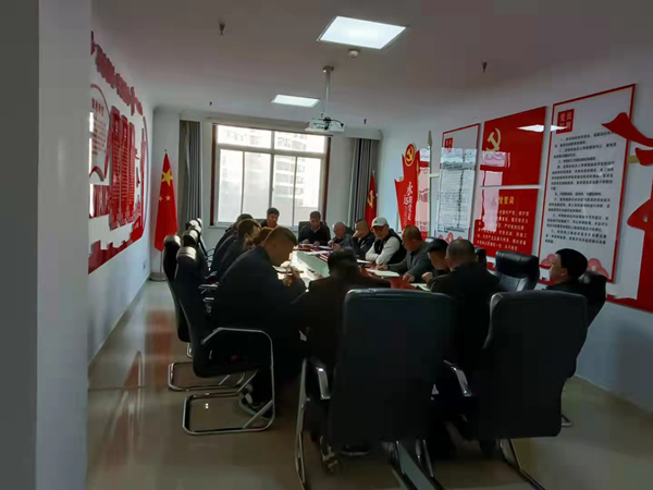 陜西保隆能源科技有限公司傳達(dá)落實(shí)集團(tuán)公司貫徹省屬企業(yè)2021年前三季度經(jīng)濟(jì)運(yùn)行分析會(huì)議精神暨深化國企改革三年行動(dòng)推進(jìn)視頻會(huì)議精神_副本.jpg